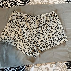 SO Women's Medium Leopard Print Soft Sleep Shorts